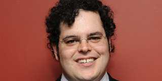 Josh Gad